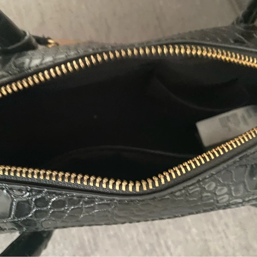 Aldo Black Crocodile-Embossed Shoulder Bag - Picture 2 of 8